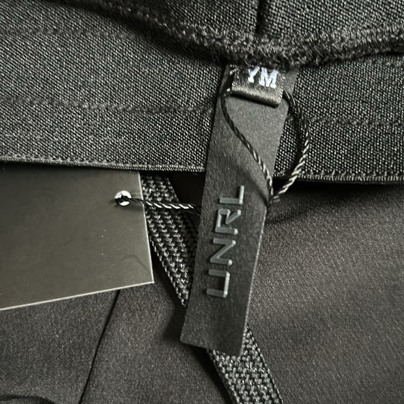 Youth medium UNRL Black Apex Pants
New with tags - Picture 4 of 4